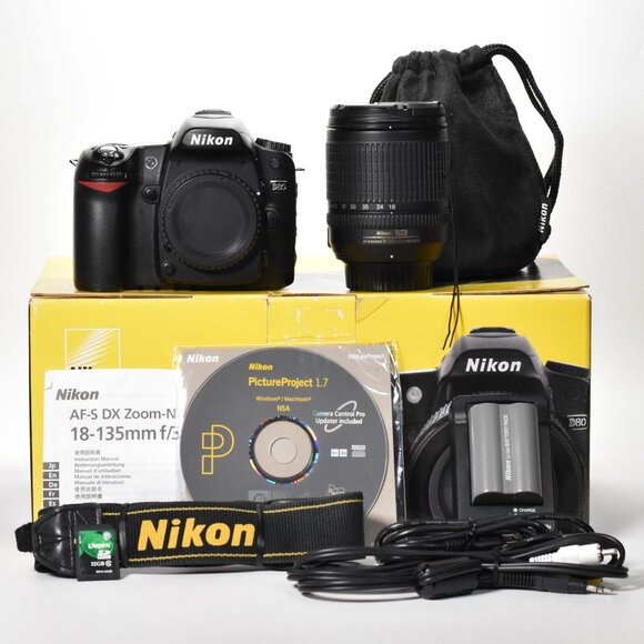 Nikon Other - Nikon D80 Outfit SLR Digital Camera 10.2MP 18-135mm Lens 11,790 Clicks 32GB SD